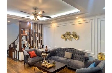 PHÂN LÔ VĂN QUÁN VỪA Ở VÀ KINH DOANH 45M 4 TẦNG 5,5 TỶ